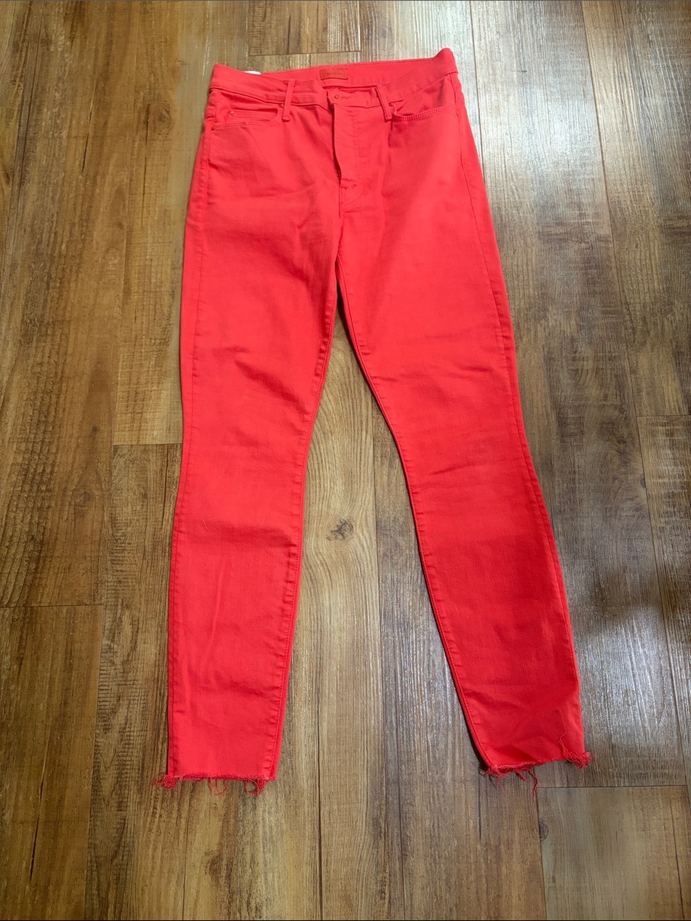 MOTHER tomato (reddish -orange) the stunner ankle fray denim jeans size 28